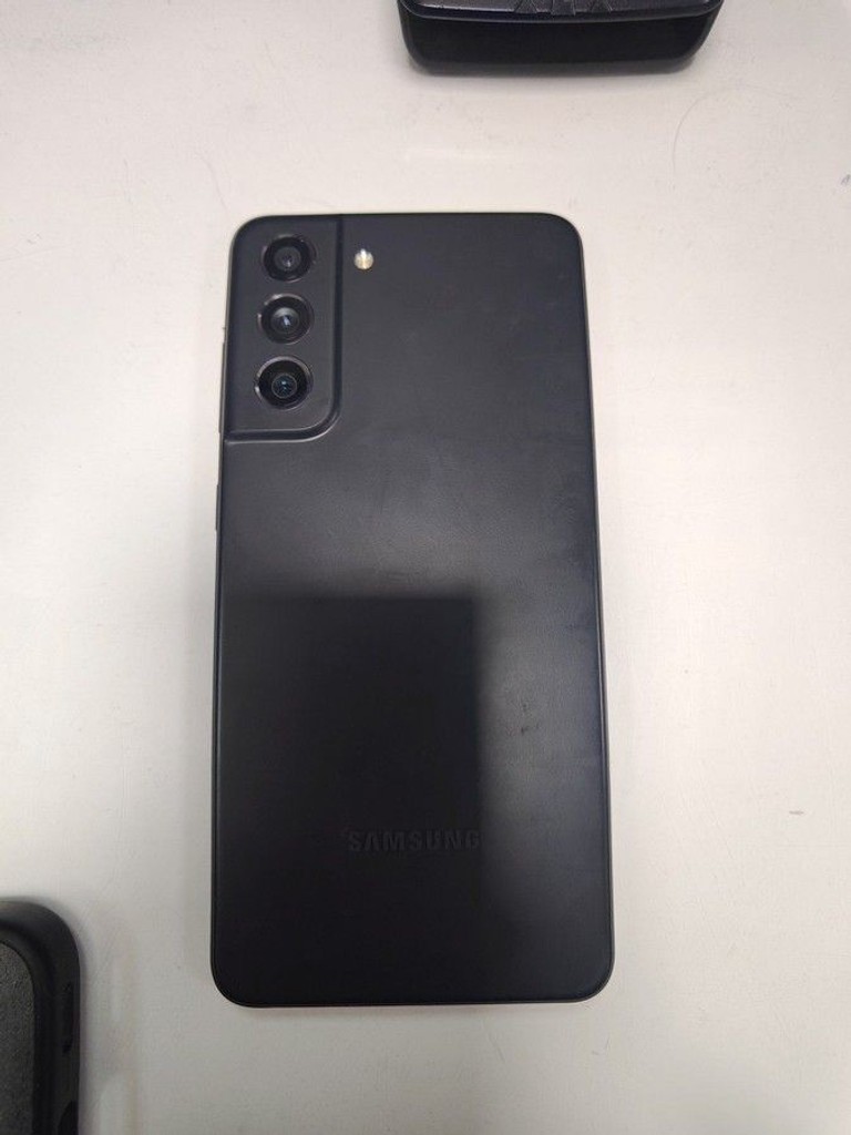 Купить Samsung galaxy s21 fe 5g 6/128gb Б/У