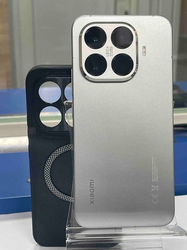 Купить Xiaomi 15T Pro 12/256GB Titan Gray Б/У