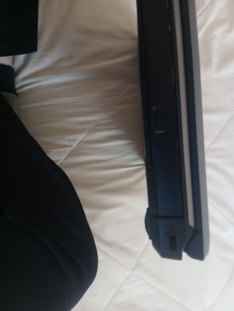 Fujitsu Lifebook E756 Код:null. Изображение 4