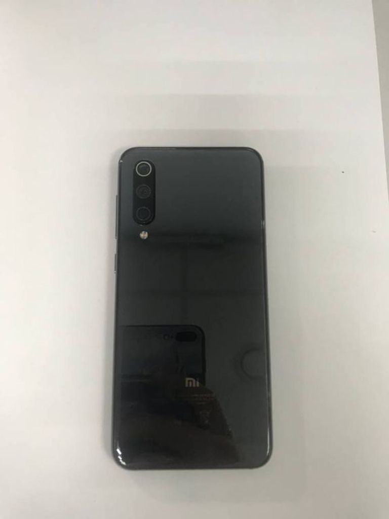 Xiaomi mi-9se 6/64gb