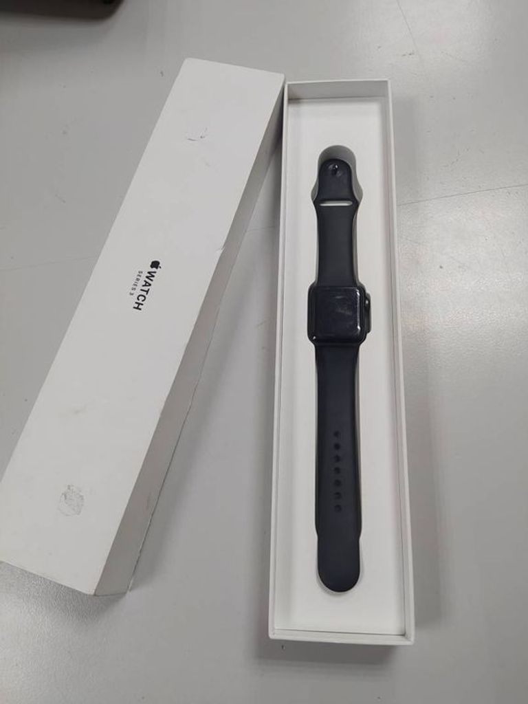 Apple watch series 3 38mm aluminum case