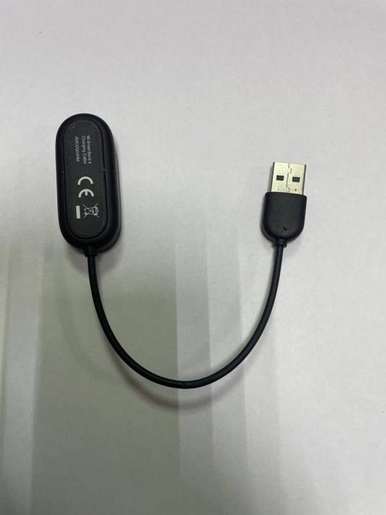 Оголошення Xiaomi Mi Smart Band 4 Black Б/У