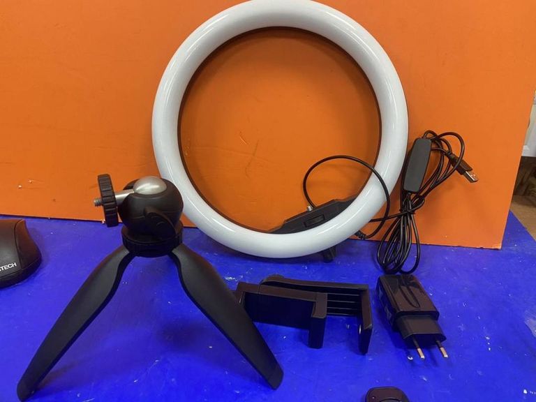 Дешиво Ubeesize ubeesize с ломбарда