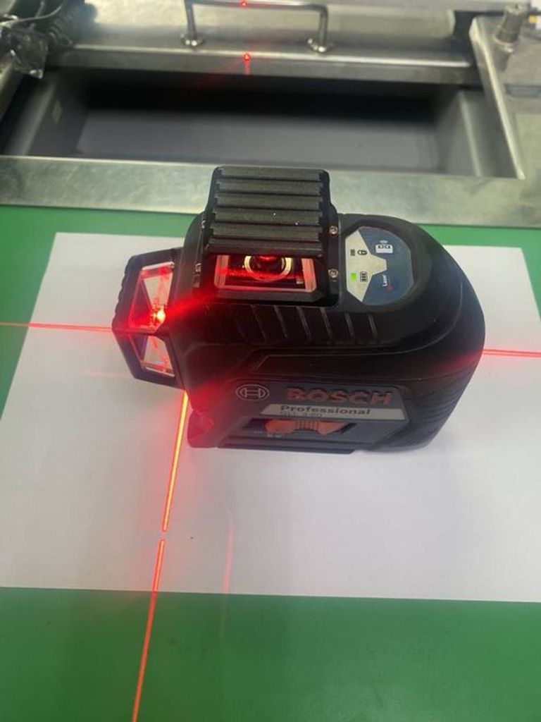 Распродажа Bosch gll 3-80 professional, продавец Техноскарб