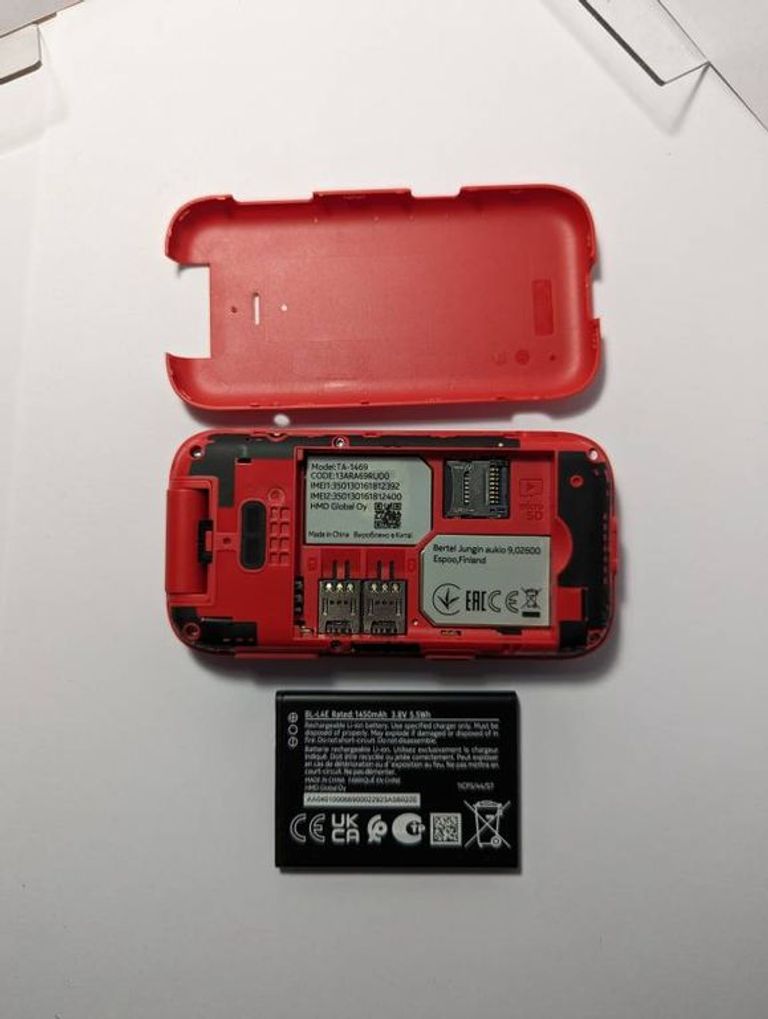 Nokia 2660 Flip Black Код:01-200121220. Изображение 7