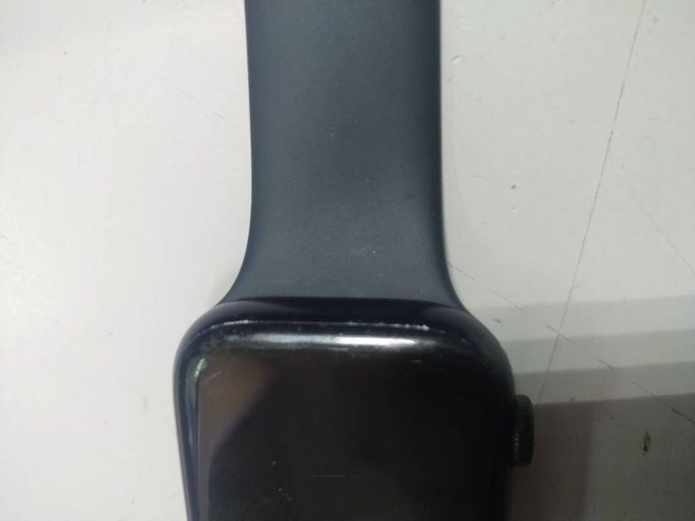 Объявление Apple watch series 7 gps 45mm aluminum case with sport Б/У