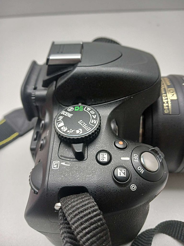 Nikon D5100 kit (18-55mm VR)