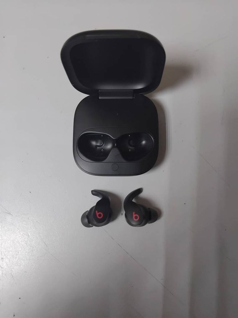 Оголошення Beats By Dr. Dre fit pro beats Б/У