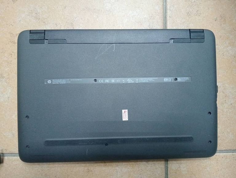 Распродажа Hp екр. 15,6/ celeron n3050 1,6ghz/ ram 8192mb/ ssd 120gb, продавец Техноскарб