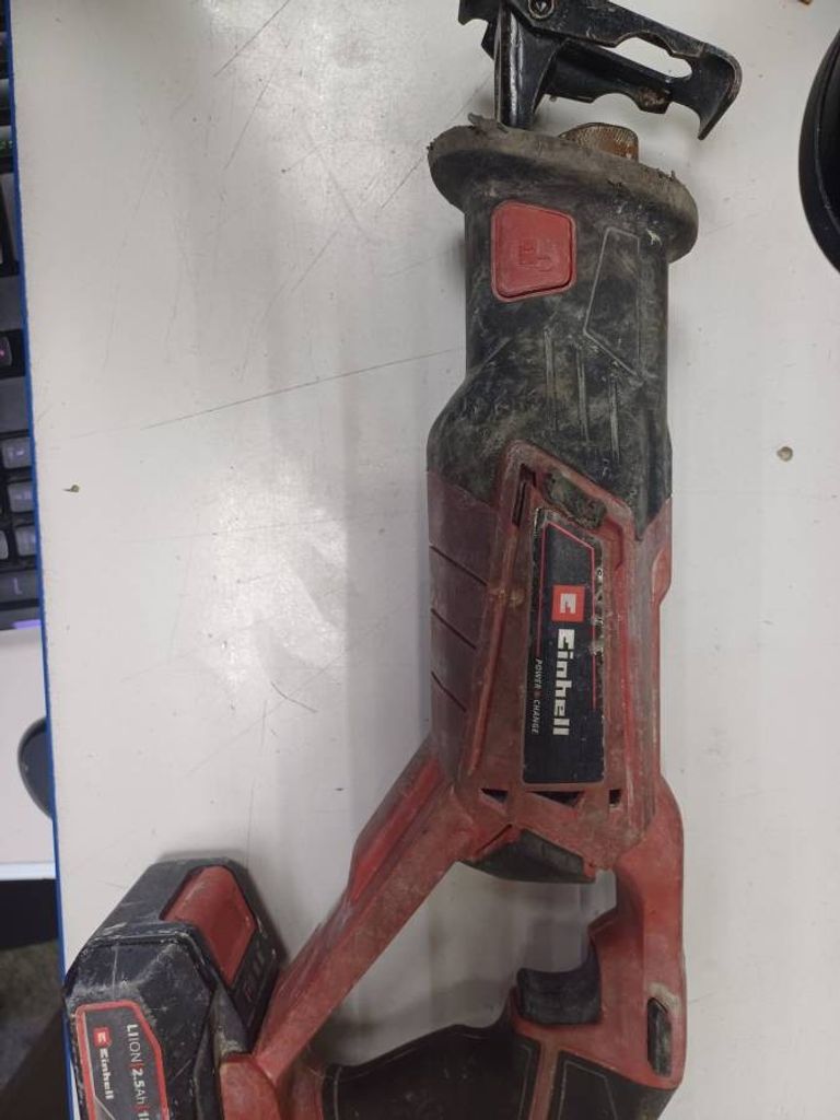 Дешево Bosch gsr 120-li + 1акб + зп з ломбарду