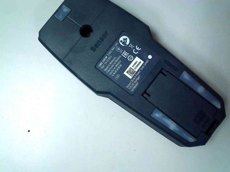 Дешиво Bosch bosch gms 100 m professional с ломбарда