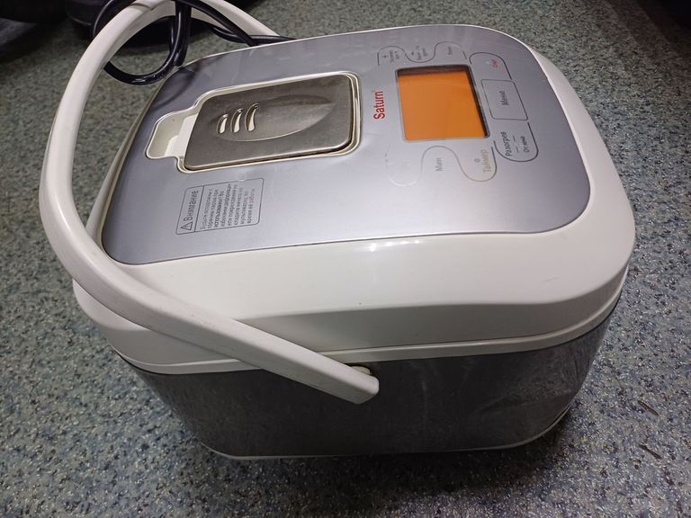 Оголошення Saturn st-mc9187 Б/У