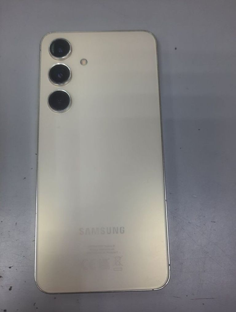 Дешево Samsung galaxy s24 fe 8/128gb з ломбарду