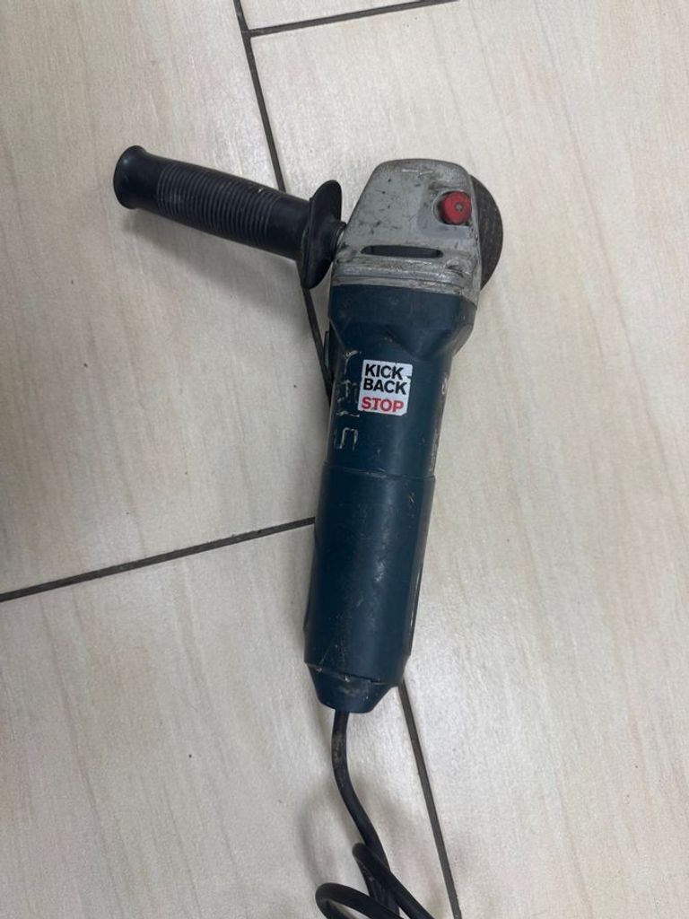 Дешево Bosch gws 11-125 ci з ломбарду