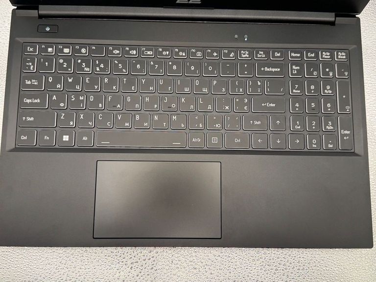 Дешиво 2E 15/core i5-1235u ddr5/16gb ddr5/hdd *відсутній/ssd 1000 gb/*інтегрована с ломбарда