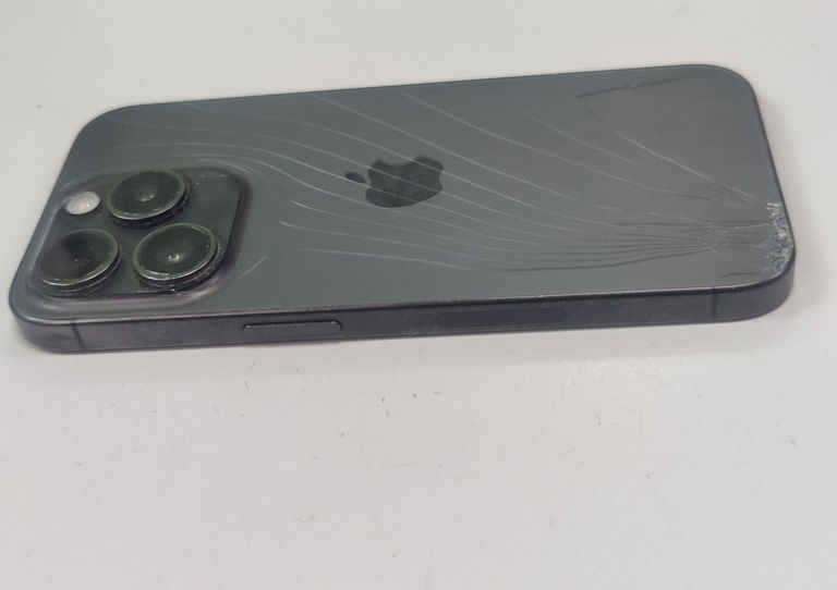 Apple iPhone 15 Pro 128GB eSIM Black Titanium Код:01-200755615. Зображення 7