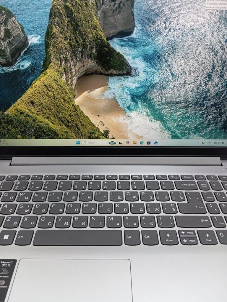 Дешево Lenovo 15/ryzen 5 5500u ddr4/8gb ddr4/hdd *відсутній/ssd 480 gb/*інтегрована з ломбарду