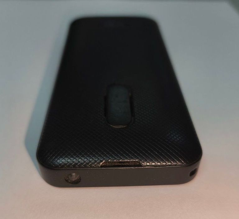 Ergo B242 Dual Sim Black Код:01-200772514. Зображення 5