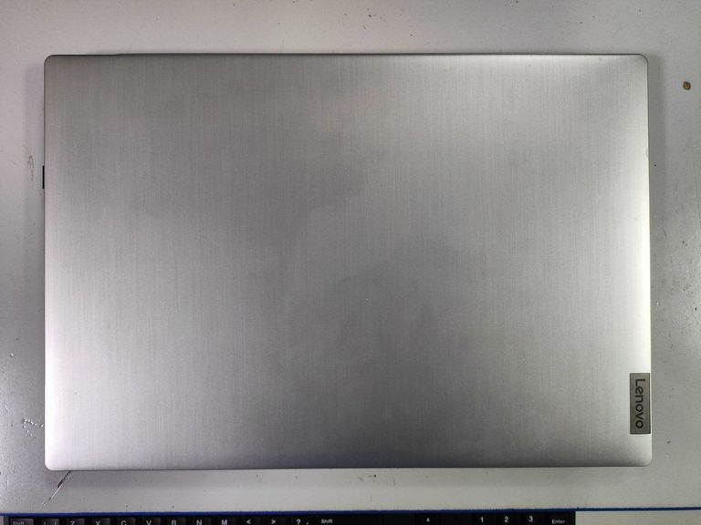 Дешиво Lenovo 15/core i3-1005g1 ddr4/8gb ddr4/hdd 1000 gb/ssd *відсутній/geforce mx330 2gb с ломбарда