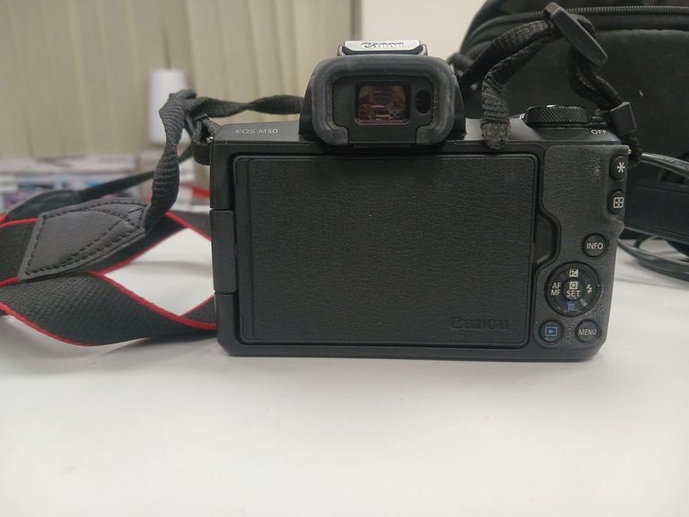 Розпродаж Canon eos m50 + 15-45мм is stm, продавець Техноскарб