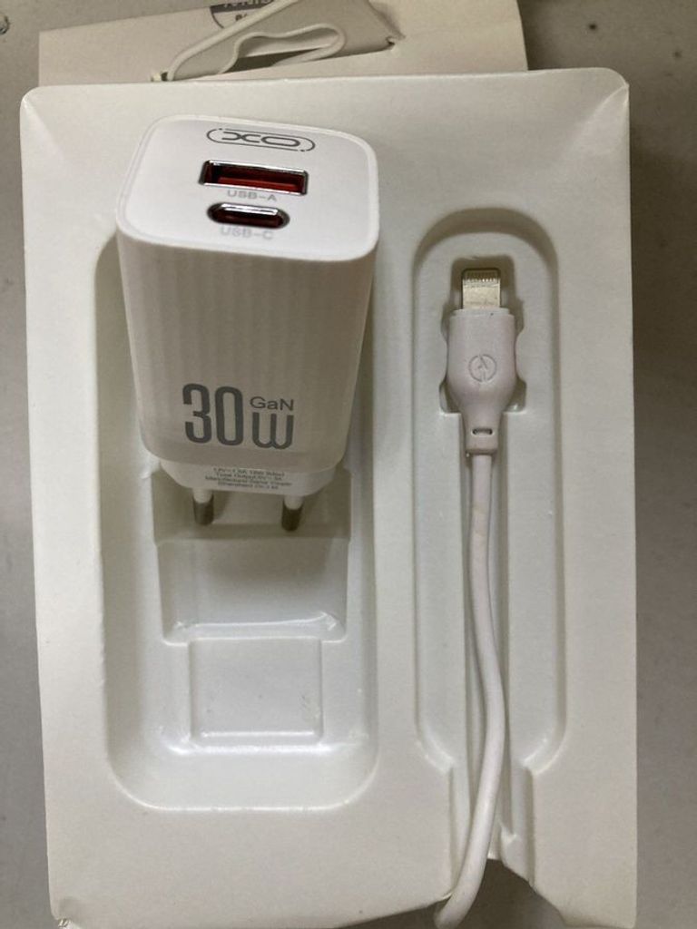 Дешиво Xo l149 + lightning с ломбарда