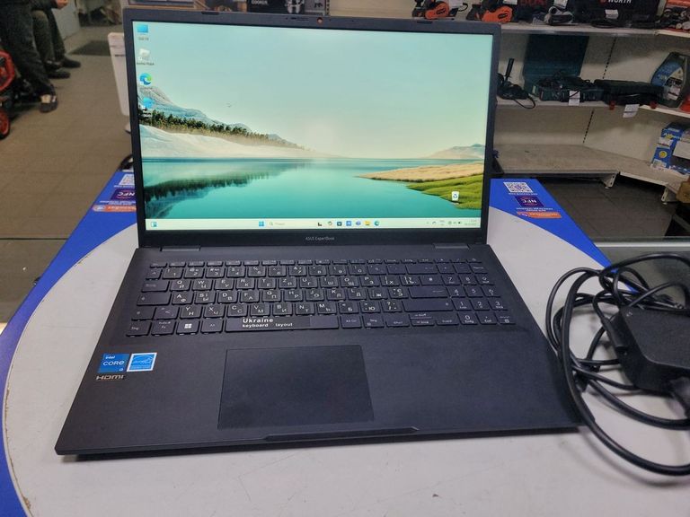 Купить Asus 15/core i3-n305 ddr5/8gb ddr5/ssd 256 gb/*інтегрована Б/У