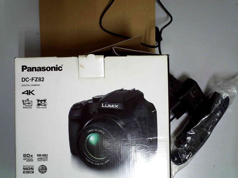 Дешиво Panasonic lumix dc-fz82ee-k с ломбарда