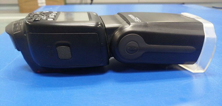 Canon Speedlite 600EX RT Код:01-200809866. Изображение 6