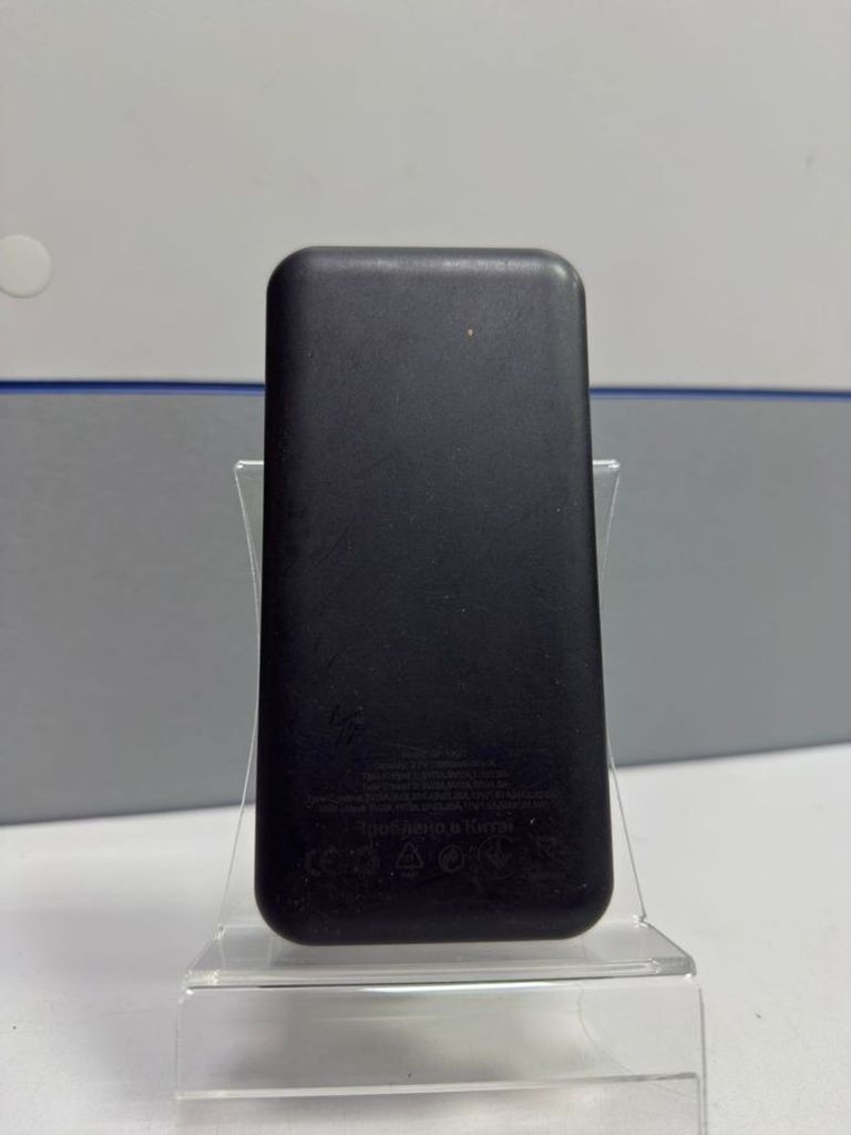 Дешево Grunhelm power bank 10000 mah gp-10qc з ломбарду