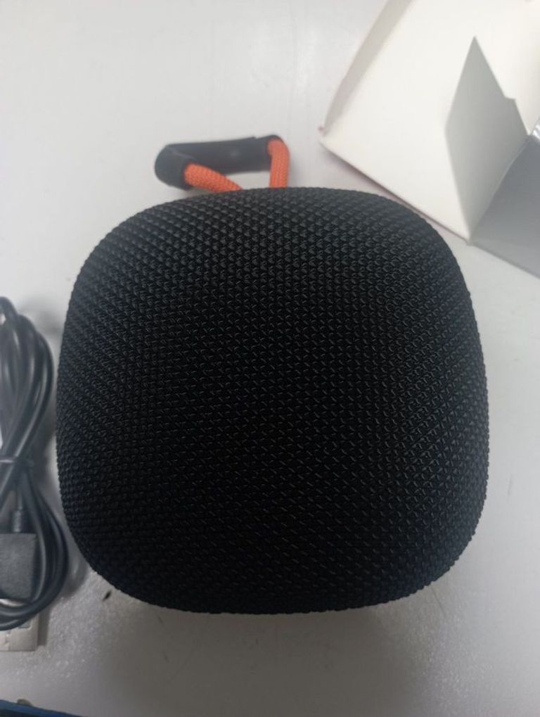 Дешево Titanum spk2046bt з ломбарду