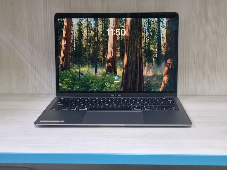 Оголошення Apple macbook air 13" 2020 a2179 core i3 1,1ghz/ram8gb/ssd256gb/intel iris plus graphics Б/У