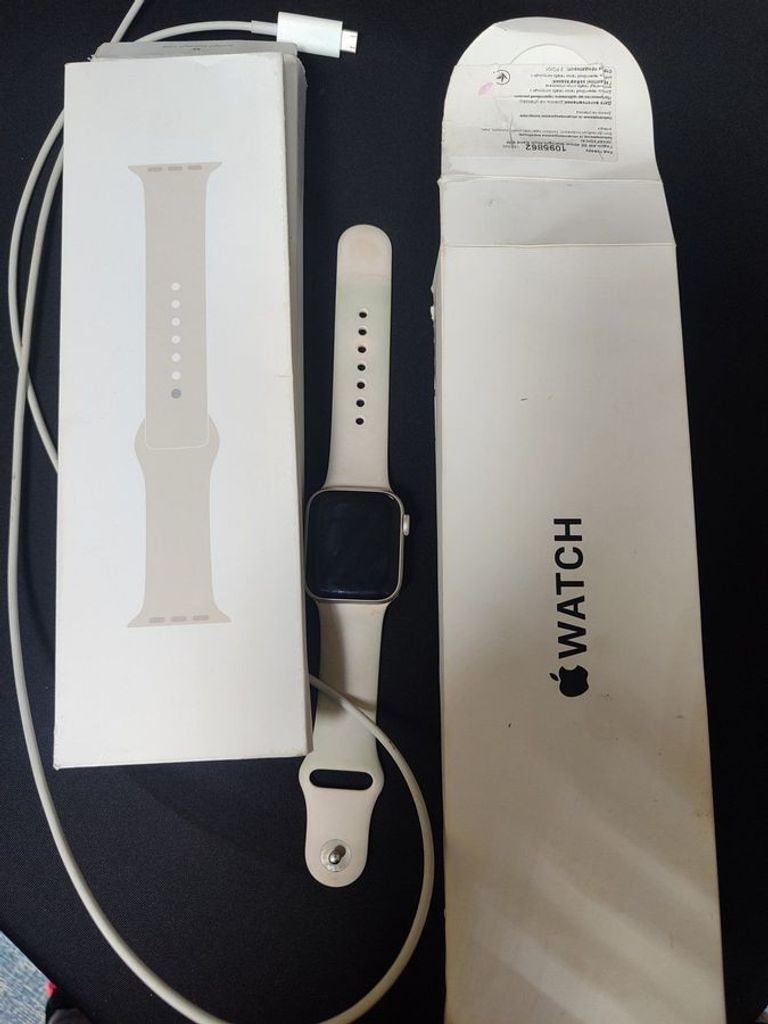 Оголошення Apple watch se 2 gps 40mm aluminium case Б/У