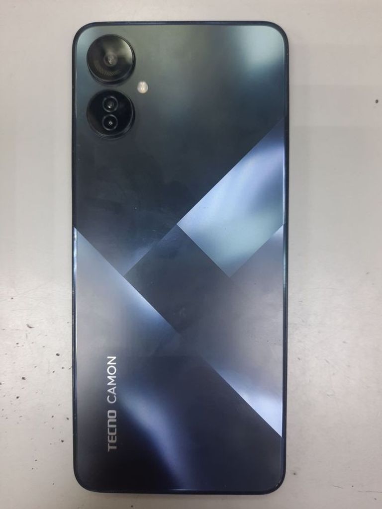 Дешиво Tecno camon 19 neo ch6i 6/128gb с ломбарда