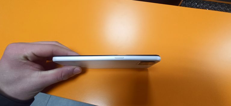 Оголошення Oppo A73 4/128GB Navy Blue Б/У