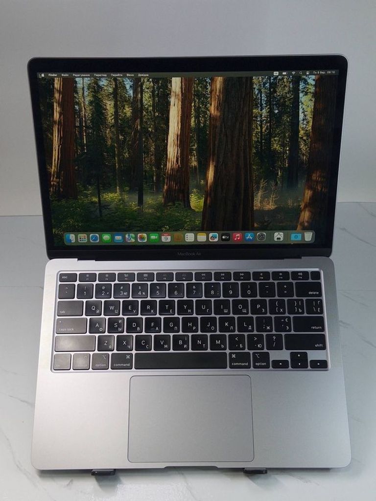 Купити Apple macbook air 13" 2020 a2179 core i3 1,1ghz/ram8gb/ssd256gb/intel iris plus graphics Б/У