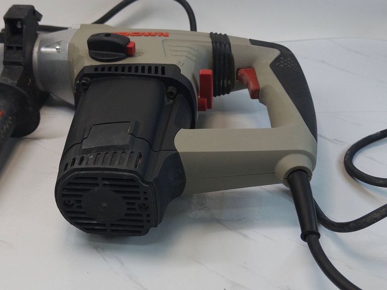 Распродажа Crown CT18114 BMC, продавец Техноскарб