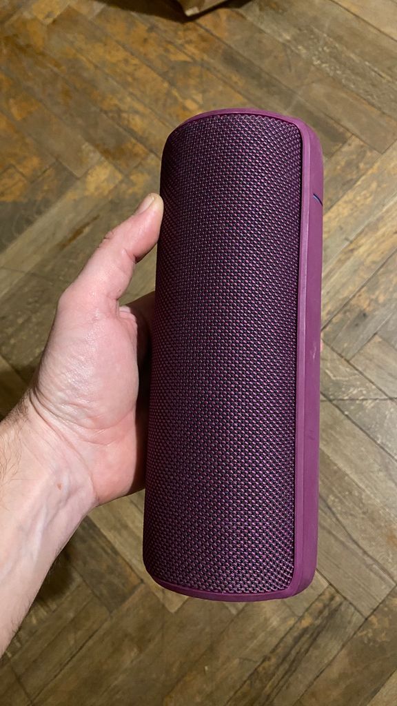 Дешево Logitech ultimate ears megaboom s-00147 з ломбарду