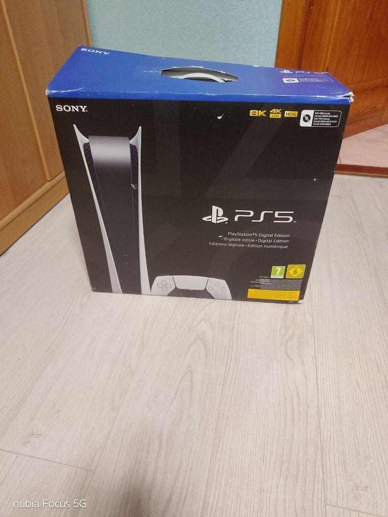 Купити Sony PlayStation 5 Slim Digital Edition 825GB White (1000040658) Б/У