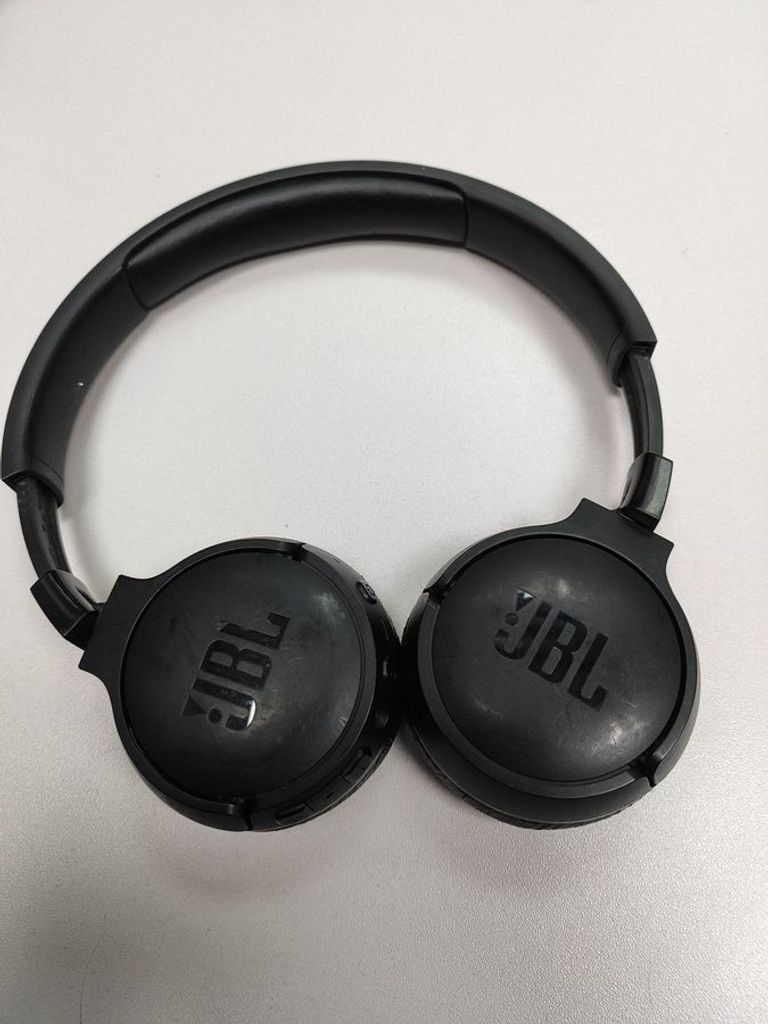 Оголошення Jbl tune 660nc Б/У