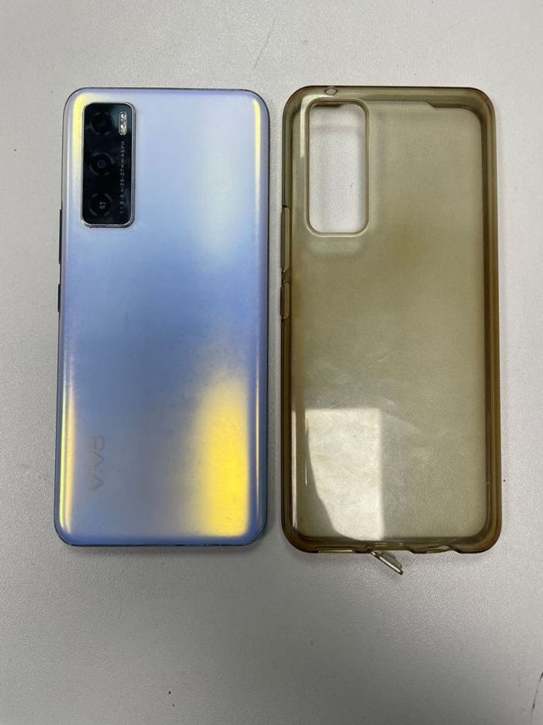 Дешево Vivo v20 se v2023 8/128gb з ломбарду