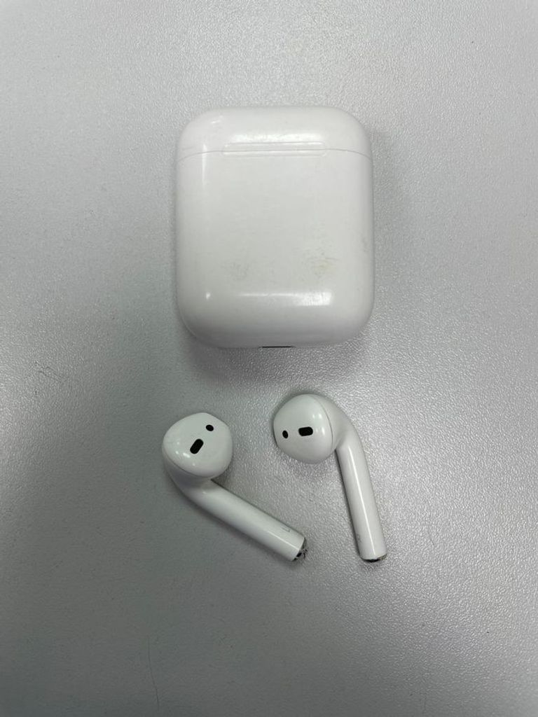 Оголошення Apple airpods 2nd generation a1602, a2031, a2032 Б/У