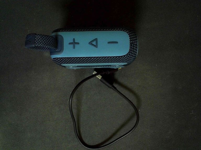 Дешиво Jbl wave flex 2 с ломбарда