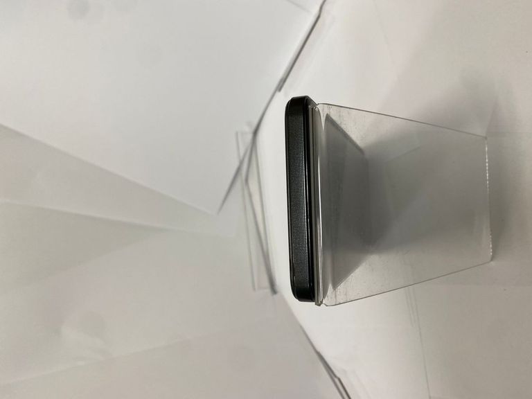 Дешево Hmd ARC 2/64GB Shadow Black (6438409102201) з ломбарду