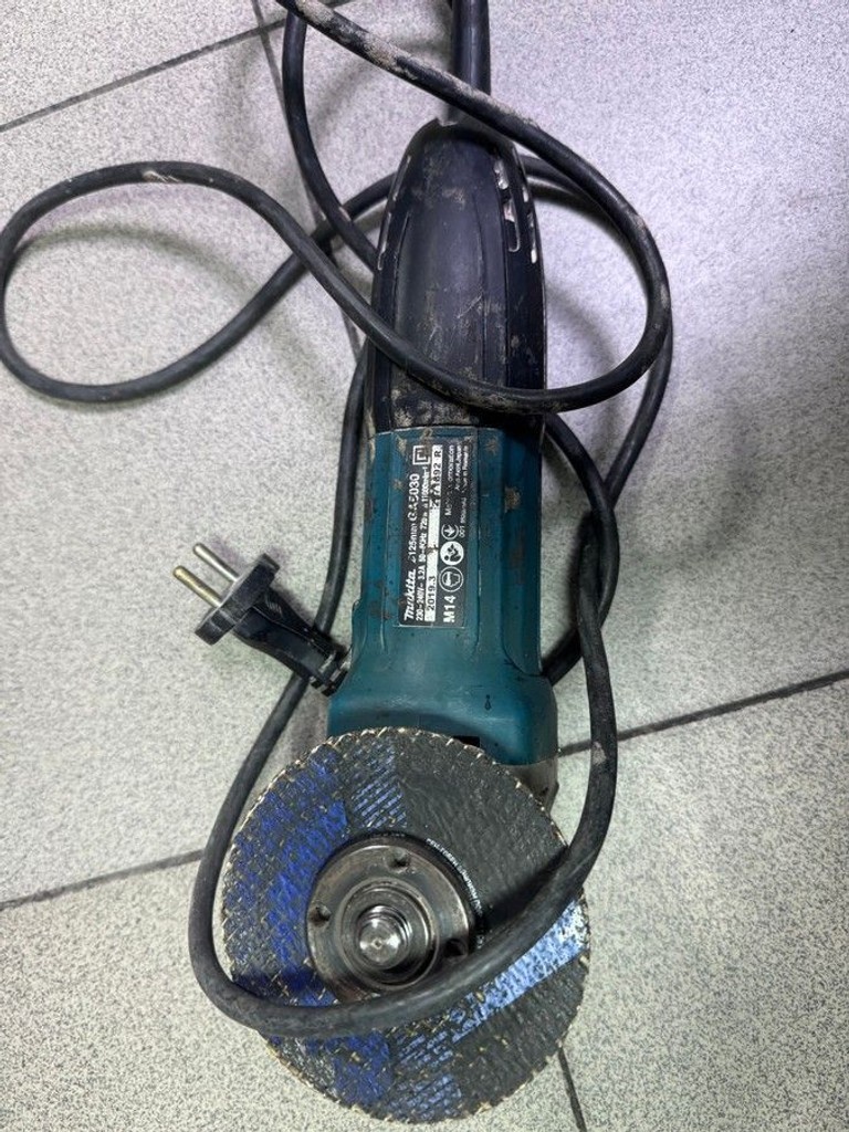 Оголошення Makita GA5030 Б/У