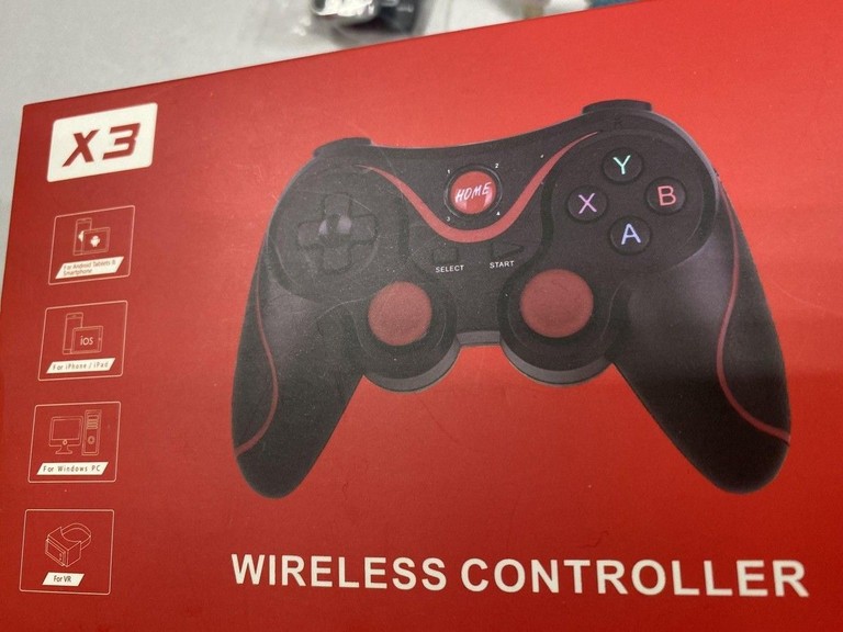 Дешиво Wireless Controler x3 с ломбарда
