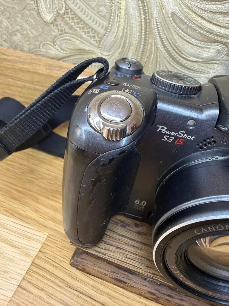 Оголошення Canon PowerShot S3 II Black Б/У