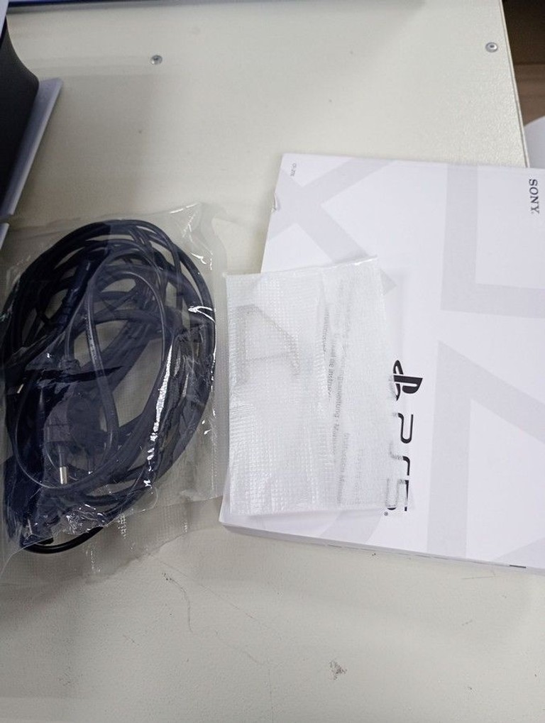 Sony PlayStation 5 Slim 1TB Код:01-200943921. Зображення 8