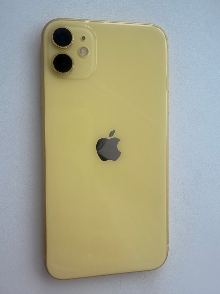 Купити Apple iPhone 11 256GB Yellow (MWLP2) Б/У