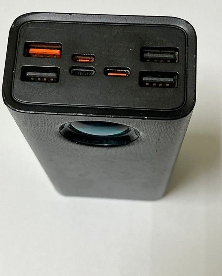 Оголошення Baseus bs-30kp365 30000 mah Б/У