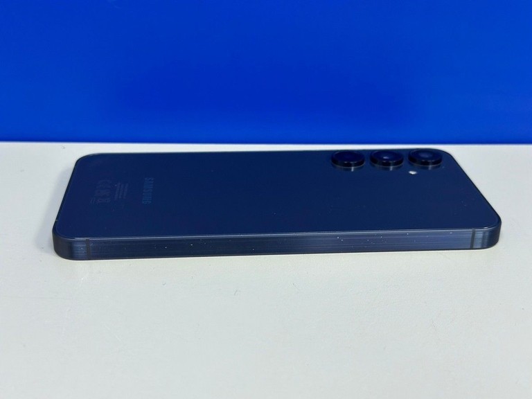 Розпродаж Samsung galaxy a55 5g 8/128gb, продавець Техноскарб